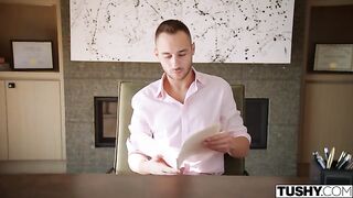 Anal Nympho Valentina Seduces Young Stud