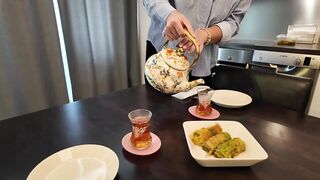 Fucking My Curvy Stepmom When We Are Alone At Home